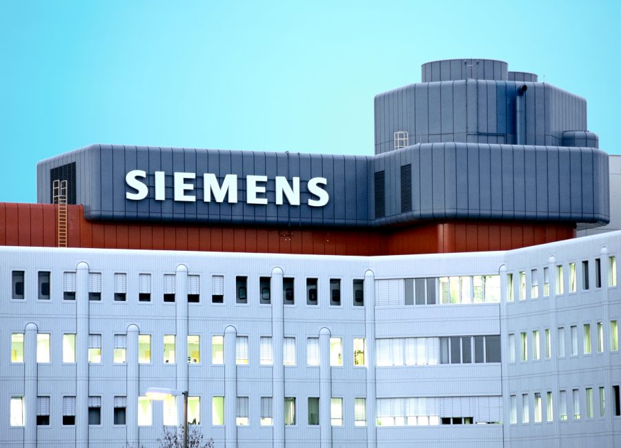 Siemens намерен прекратить поставку оборудования для госзаказов в РФ