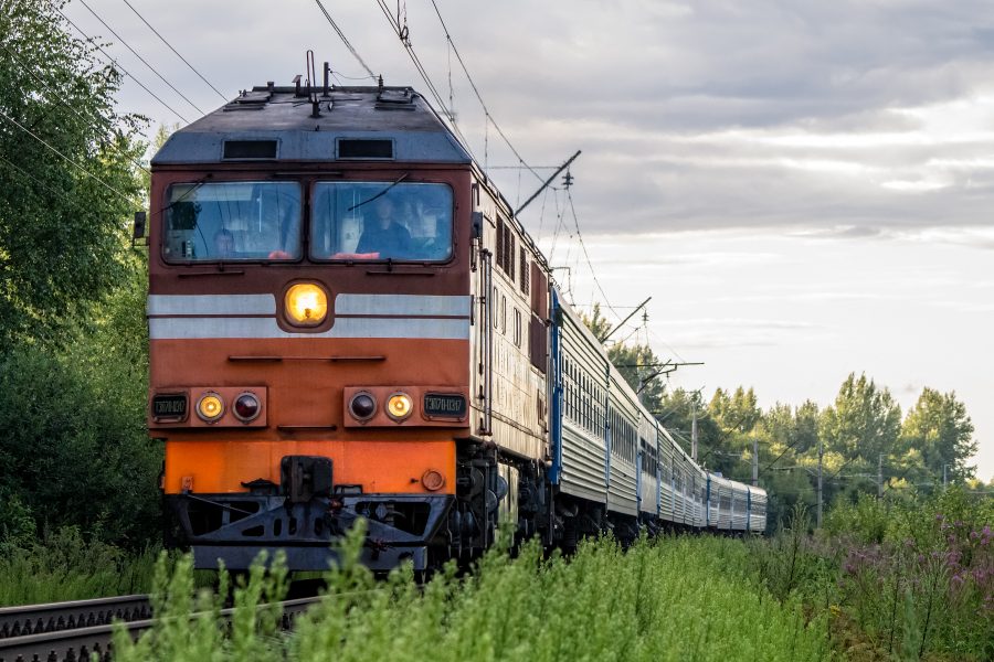 В Татарстане кузбассовец выпал из поезда и погиб