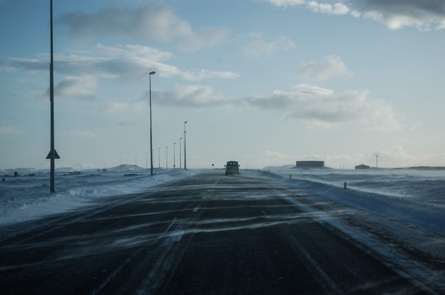 МЧС предупреждает кузбассовцев об ухудшении видимости на дороге и гололёде