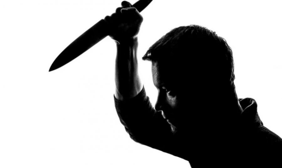В Кузбассе родной отец набросился с ножом на девочку