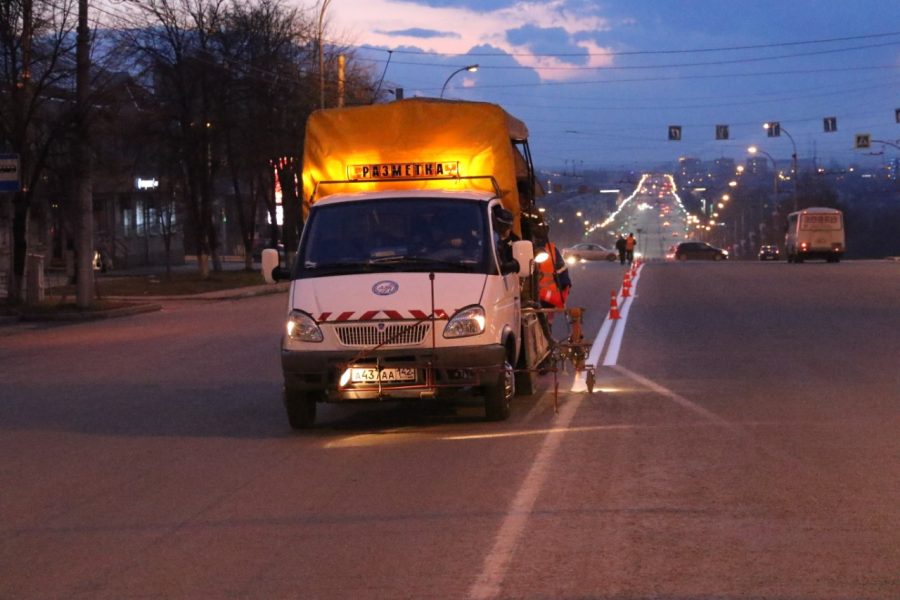 В Кемерове приступили к нанесению дорожной разметки