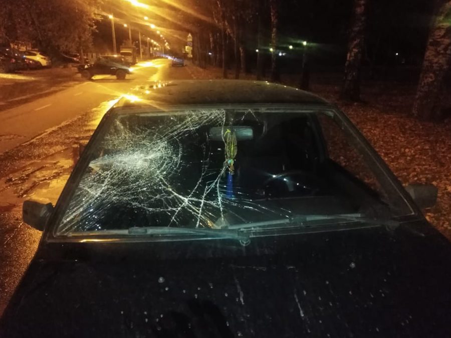Кузбассовец вместо оплаты за проезд разбил автомобиль такси
